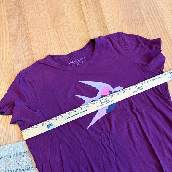 Life is Good Purple Bird Mountain Dog Women's XL T-shirt - Picture 6 of 6